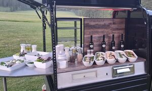 Grillbar APE Salatbar mit hausgemachten Salaten